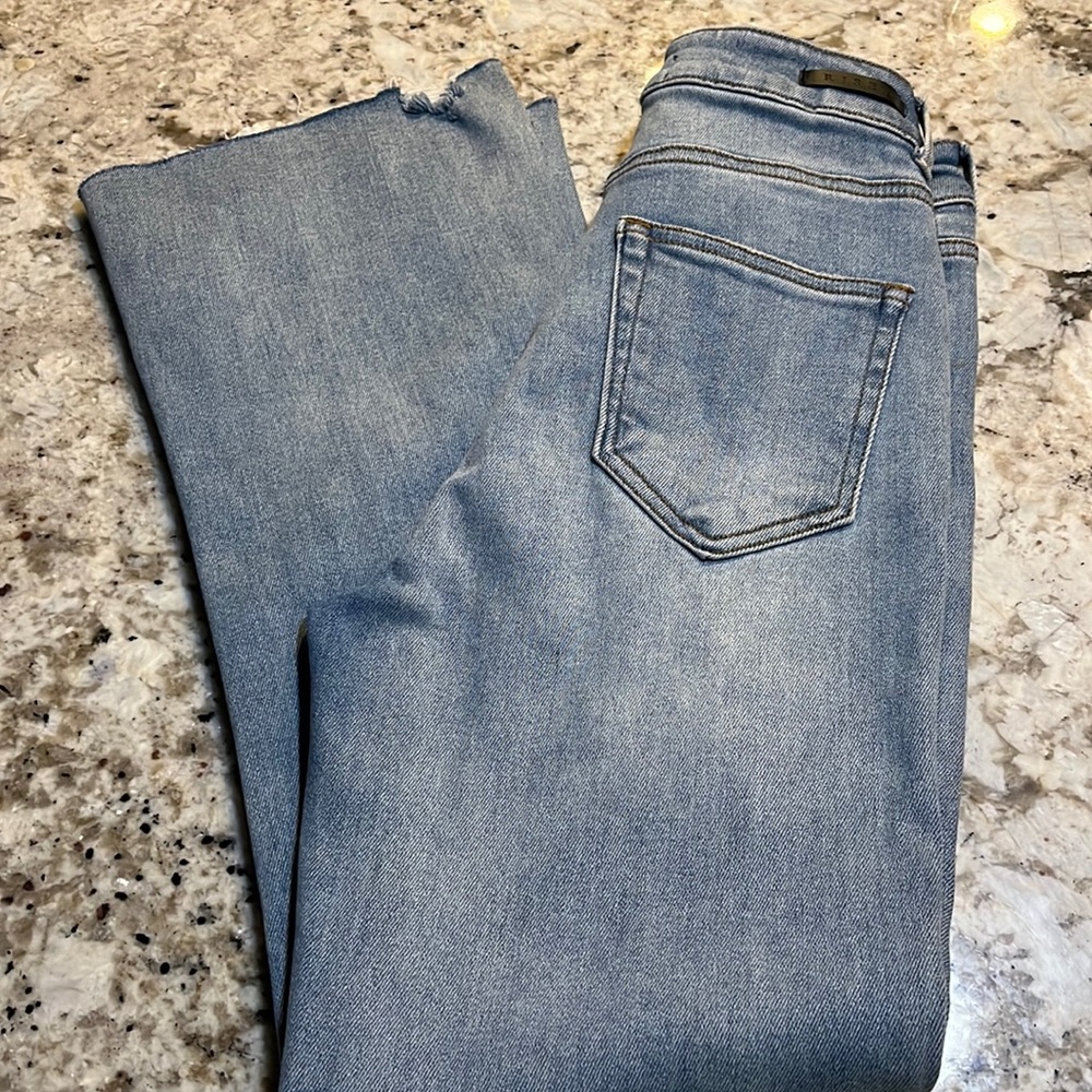 Risen high rise raw cut ankle flares! Size 27/5!